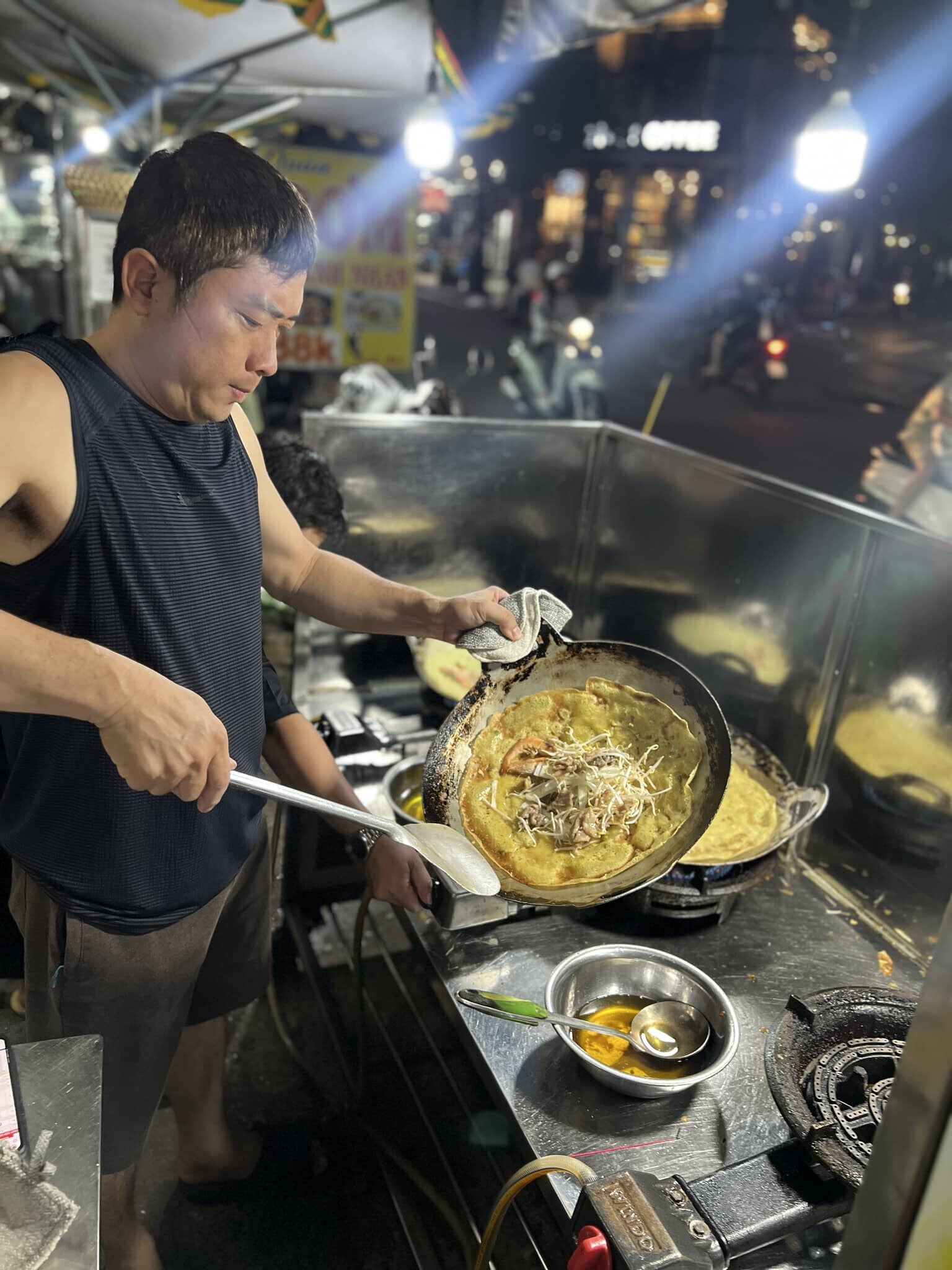 Sao Việt 17/10: Mỹ Tâm trẻ đẹp bên mẹ, Võ Hoàng Yến mừng đầy tháng con gái - 8