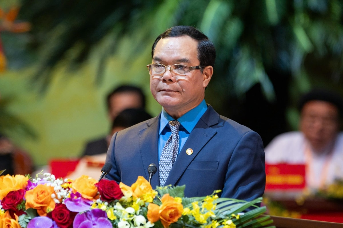 Ông Đỗ văn chiến tiếp tục giữ chức chủ tịch mặt trận tổ quốc việt nam khóa x hình ảnh 4 Ong Do van chien tiep tuc giu chuc chu tich mat tran to quoc viet nam khoa x hinh anh 4