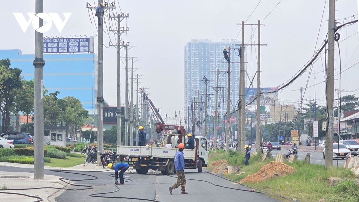 giai phong mat bang cham, quoc lo 13 lo hen voi nguoi dan hinh anh 1