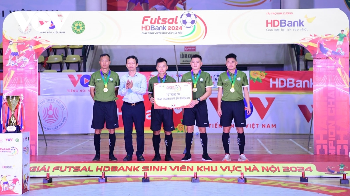 be mac giai futsal hdbank sinh vien khu vuc ha noi 2024 hinh anh 3