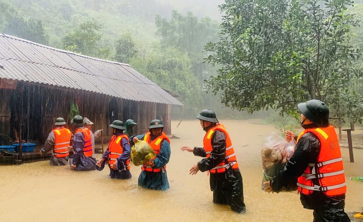 Dự báo miền Trung sắp đón đợt mưa lớn diện rộng, nguy cơ tái diễn ngập lụt.