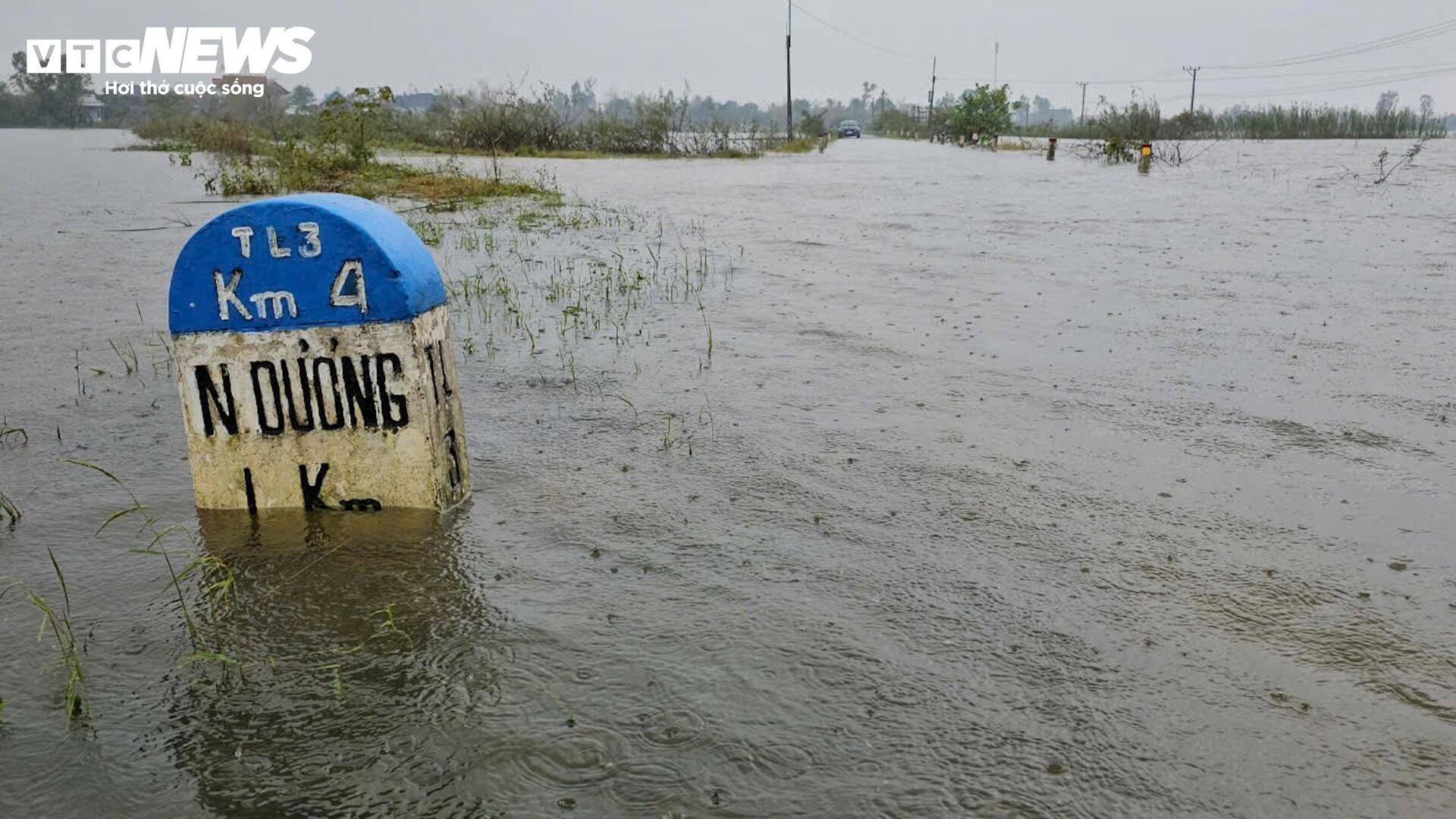 Mưa lớn ở Huế - Quảng Trị gây ngập úng, nguy cơ lũ chồng lũ - 10