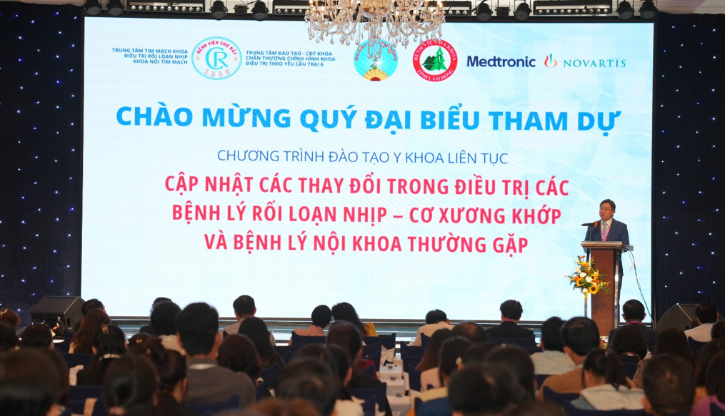 BS.CK2 Kiều Ngọc Dũng, Trưởng Khoa Điều trị rối loạn nhịp, Bệnh viện Chợ Rẫy cho biết không nên chủ quan khi có các triệu chứng rối loạn nhịp tim. (Ảnh: Lê Huy)