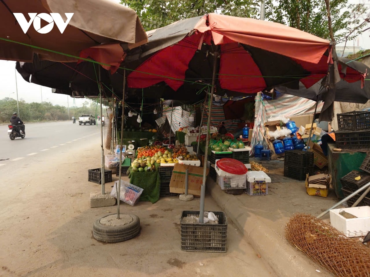 nhuc nhoi tinh trang ban hang rong bua vay Dai lo thang long hinh anh 7