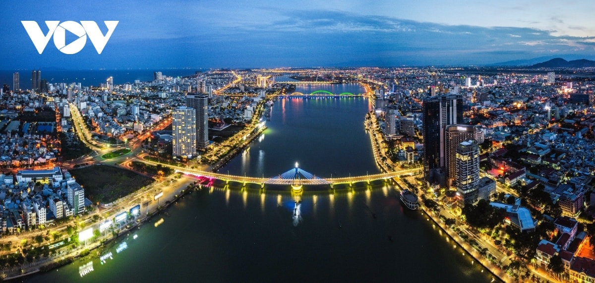 bộ chính trị đồng ý chủ trương xây dựng trung tâm tài chính tại Đà nẵng và tp. hcm hình ảnh 1 bo chinh tri dong y chu truong xay dung trung tam tai chinh tai Da nang va tp. hcm hinh anh 1