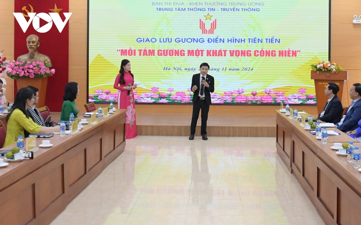 ton vinh nhung dien hinh tien tien cong hien het minh dung xay dat nuoc hinh anh 5