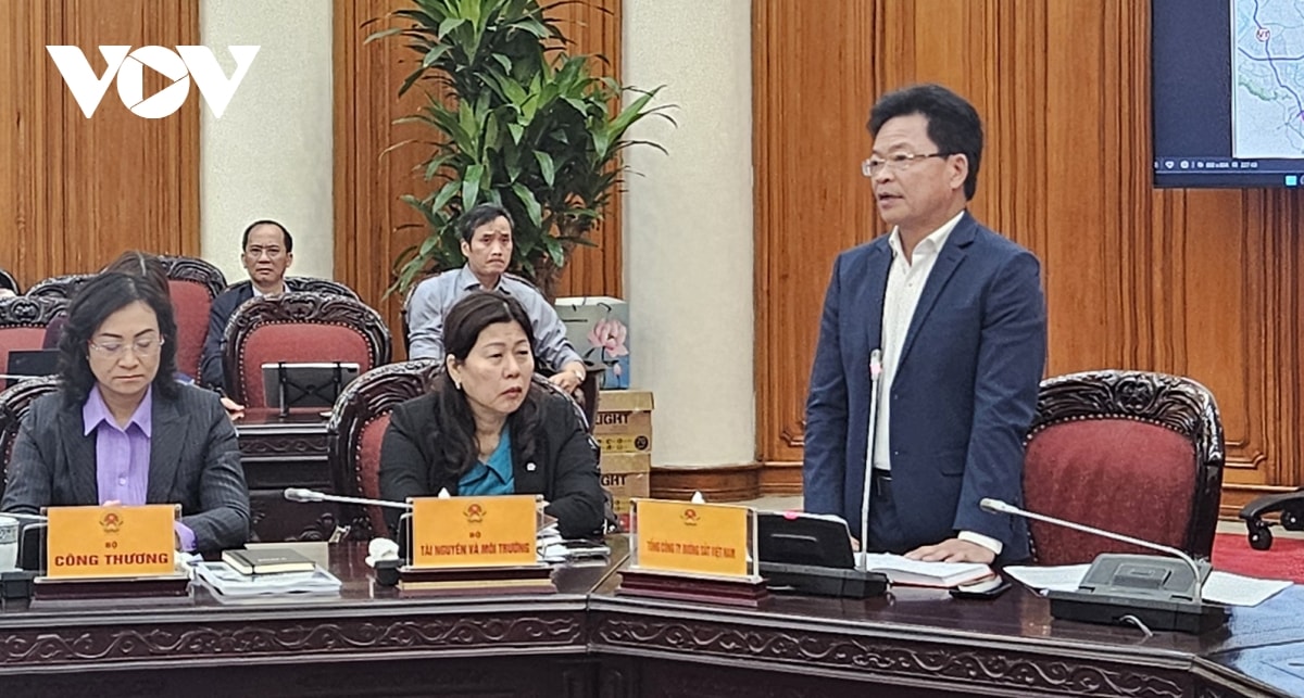 thu tuong xay dung duong sat do thi ha noi va tp.hcm theo huong hien dai hinh anh 2