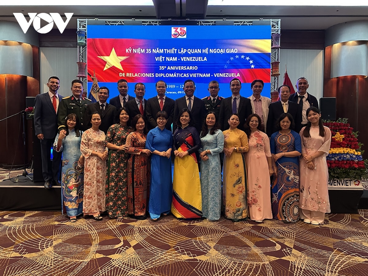 kỷ niệm 35 năm thiết lập quan hệ ngoại giao việt nam - venezuela hình ảnh 3 ky niem 35 nam thiet lap quan he ngoai giao viet nam - venezuela hinh anh 3