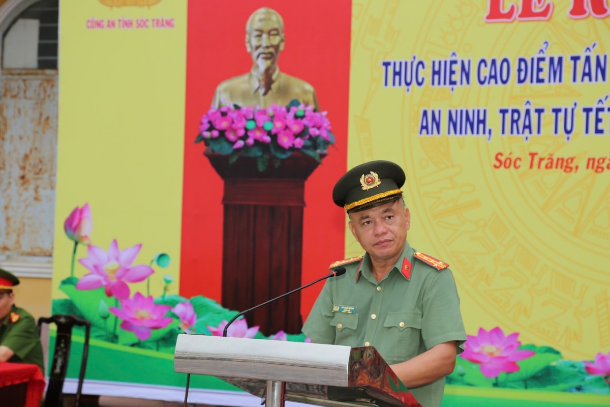 nhiều địa phương ra quân cao điểm tấn công, trấn áp tội phạm tết Ất tỵ hình ảnh 6 nhieu dia phuong ra quan cao diem tan cong, tran ap toi pham tet At ty hinh anh 6