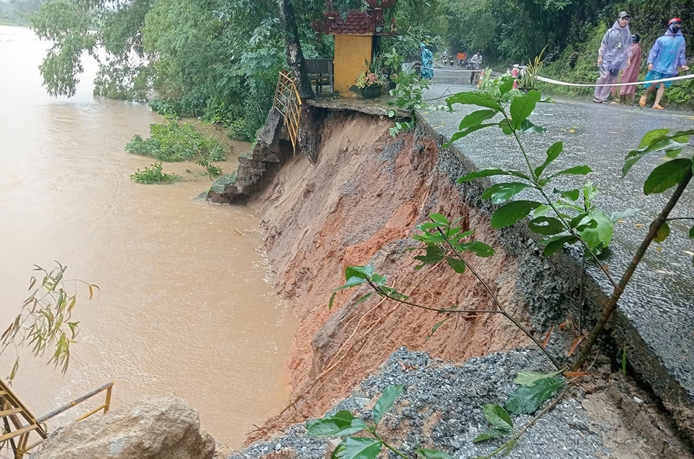 quảng ngãi kiến nghị hỗ trợ gần 1.300 tỷ đồng khắc phục hậu quả thiên tai hình ảnh 2 quang ngai kien nghi ho tro gan 1.300 ty dong khac phuc hau qua thien tai hinh anh 2