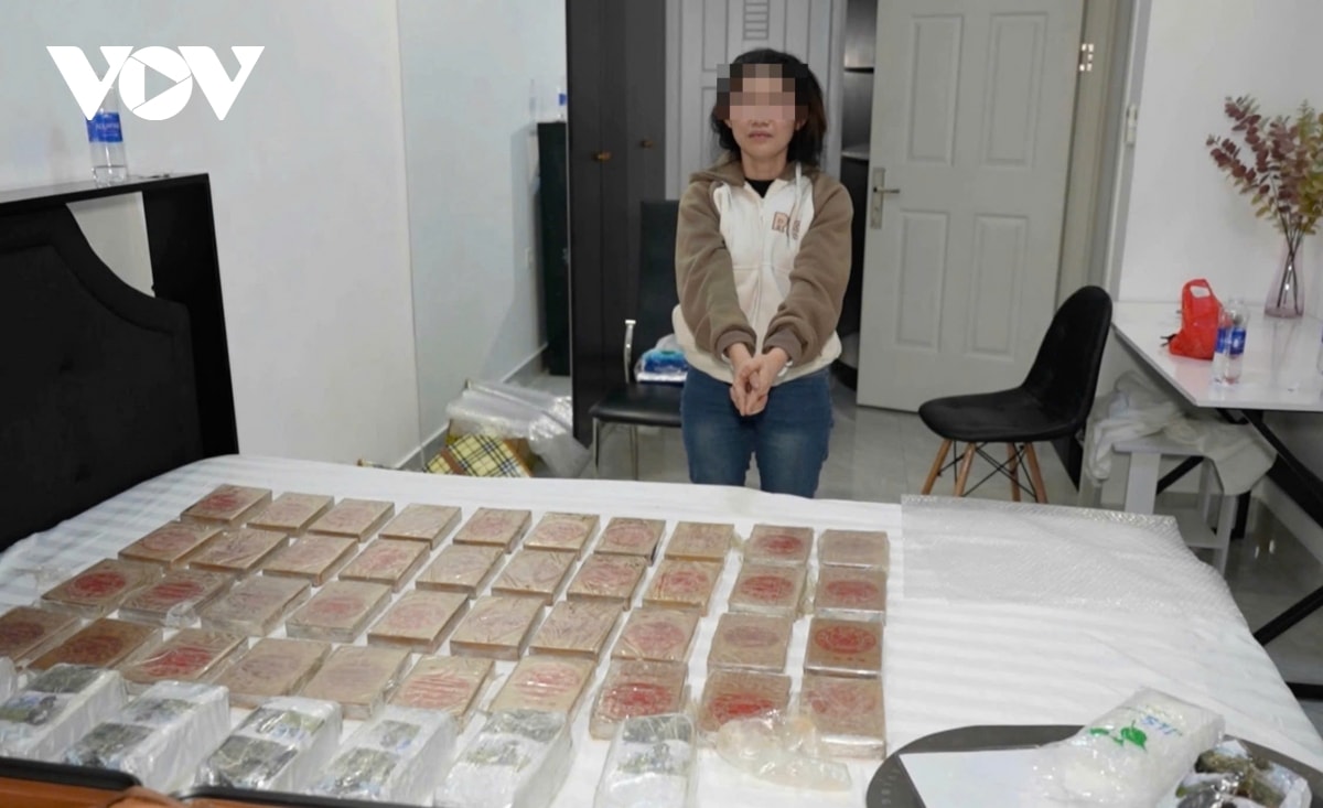 vụ mua bán, vận chuyển 42kg ma túy giấu ma túy trong cặp học sinh hình ảnh 2 vu mua ban, van chuyen 42kg ma tuy giau ma tuy trong cap hoc sinh hinh anh 2