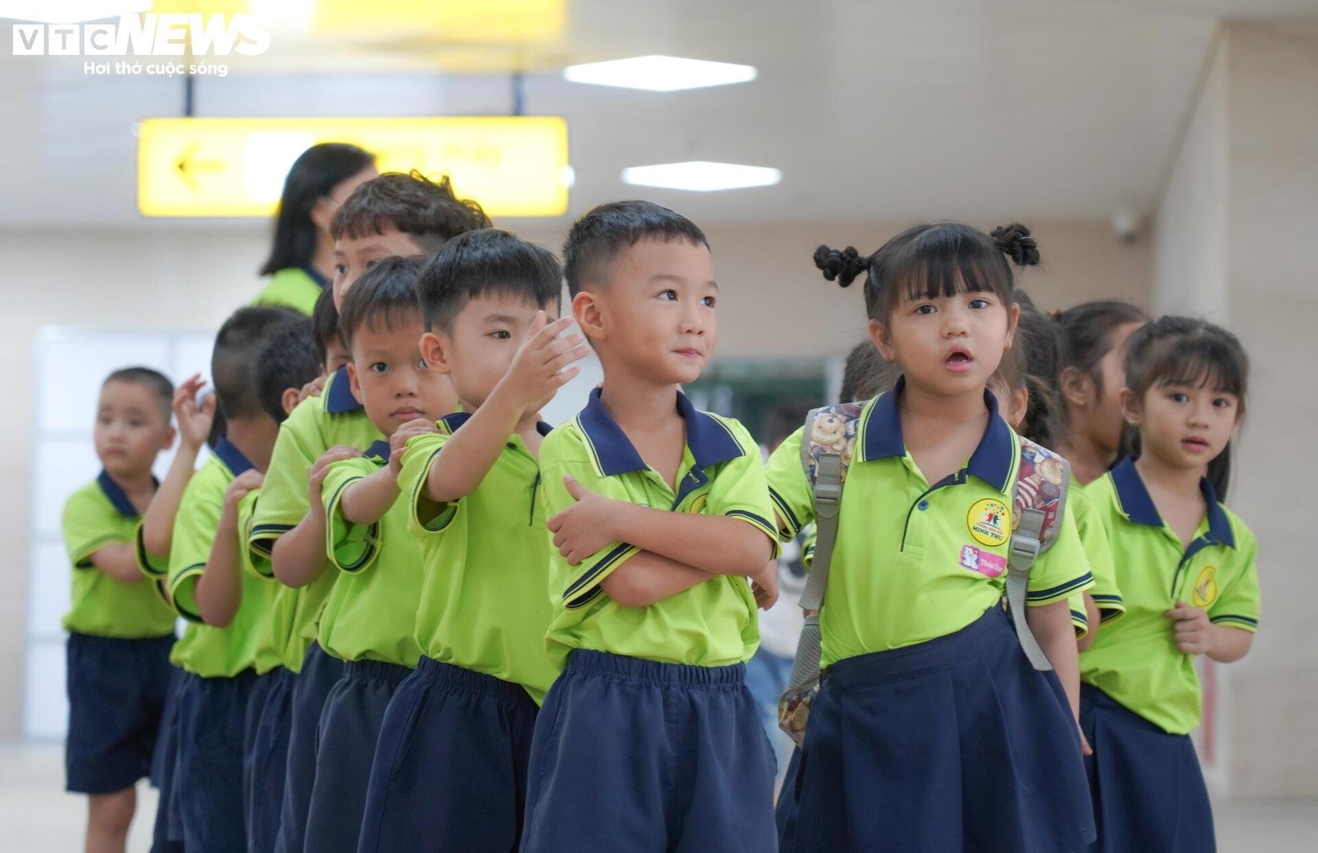 Metro số 1 đón khách nhí trải nghiệm trong ngày cuối chạy thử - 2