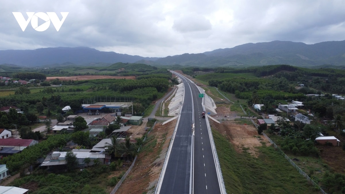 De nghi khai thac mot phan cao toc van phong- nha trang truoc tet nguyen dan hinh anh 3