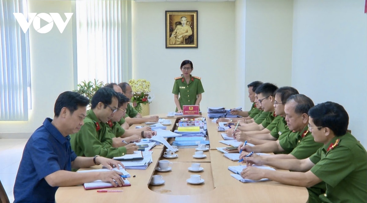 cong an tp hcm triet pha duong day mua ban nguoi sang campuchia hinh anh 1