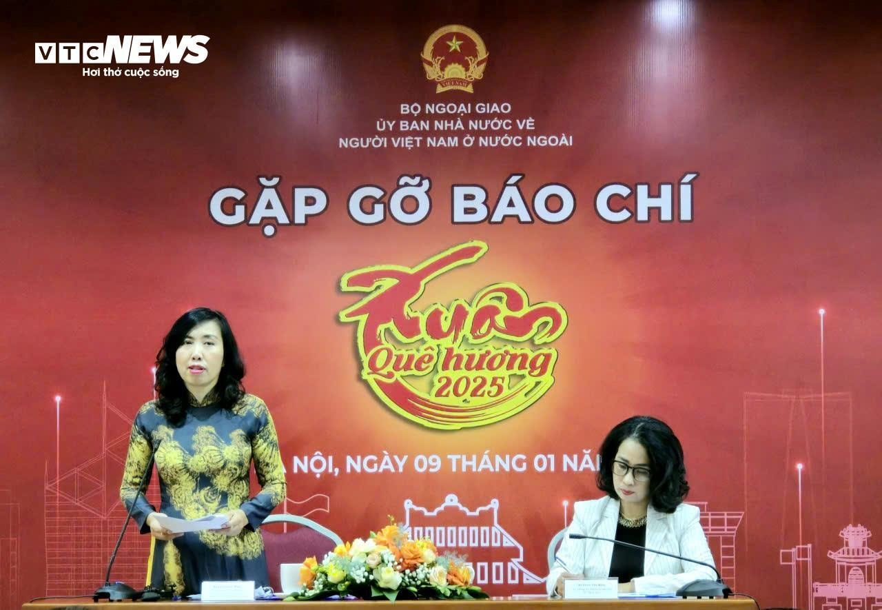 Họp báo về chương trình Xuân Quê hương 2025.