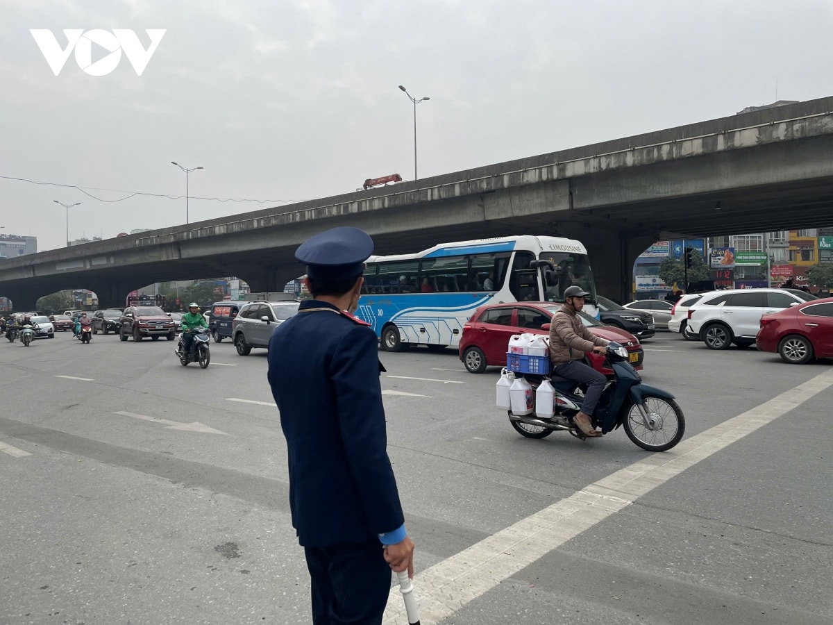 nut giao nguyen trai-nguyen xien thu hep bung binh, tam ngung den tin hieu hinh anh 9