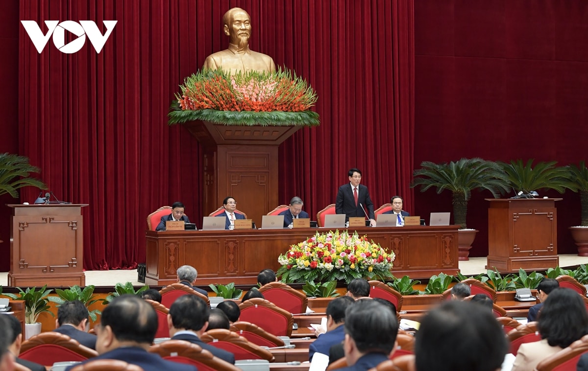 thong cao bao chi ve ngay lam viec thu nhat cua hoi nghi trung uong khoa xiii hinh anh 1