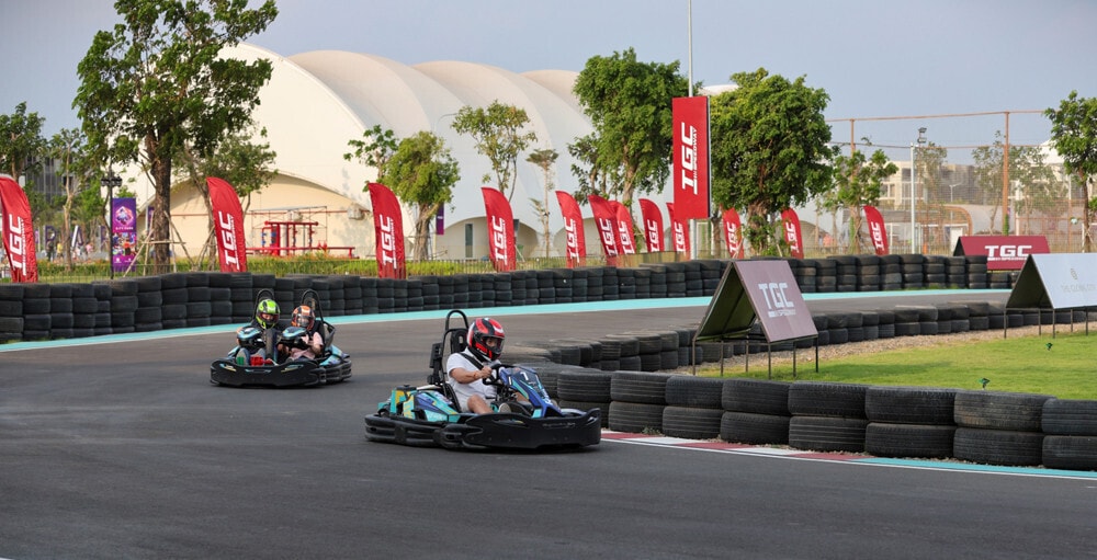 Đường đua Go-kart tích hợp dài nhất Đông Nam Á ở The Global City luôn đông khách trải nghiệm. (Ảnh: The Global City)