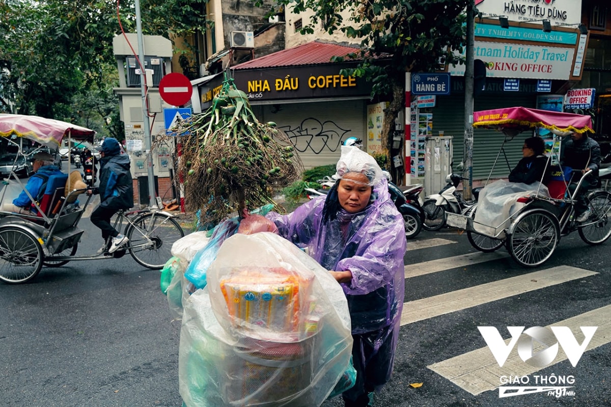 pho phuong ron rang khong khi tet hinh anh 30