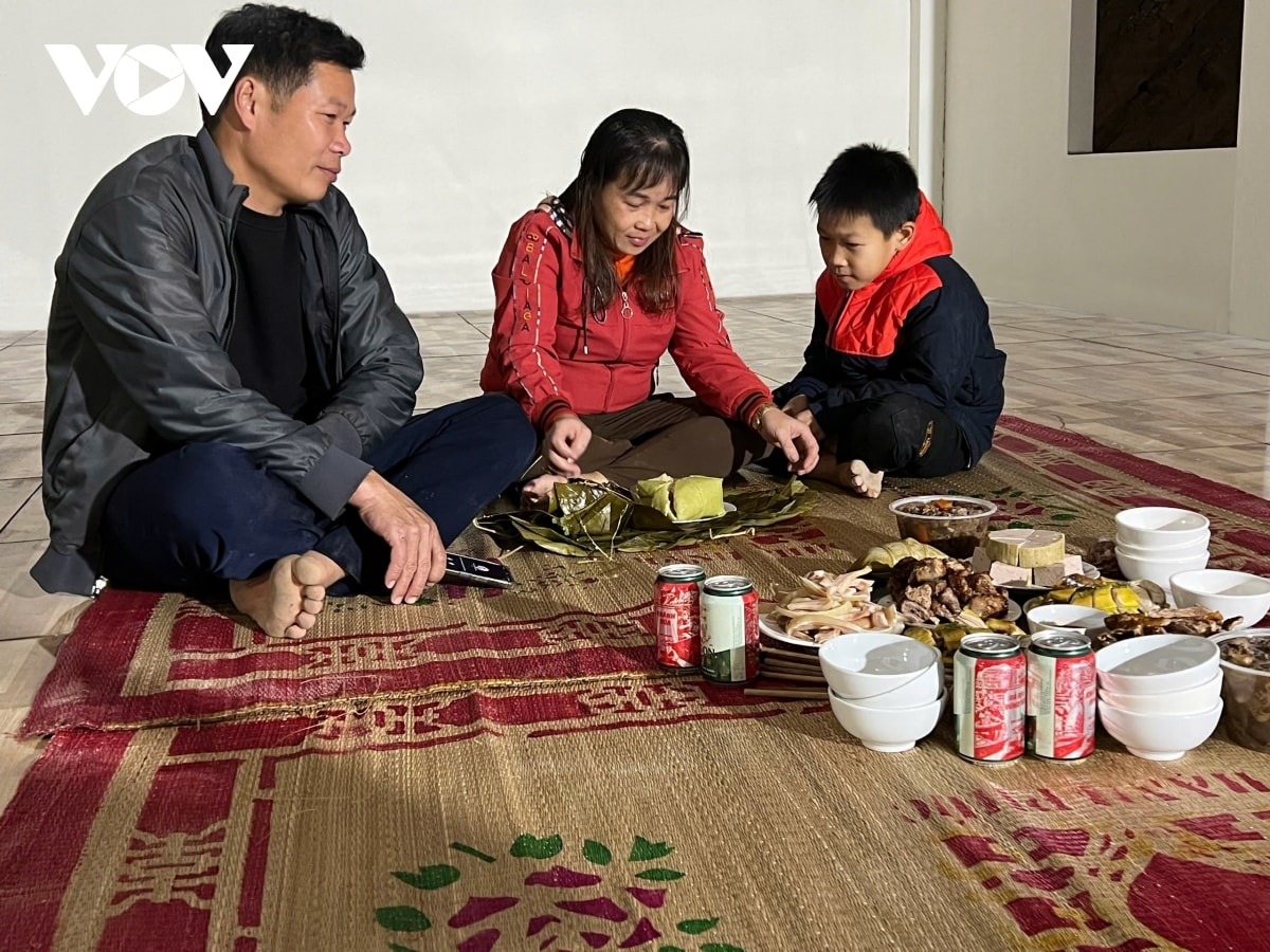 xuân về, vùng lũ hồi sinh hình ảnh 3 xuan ve, vung lu hoi sinh hinh anh 3