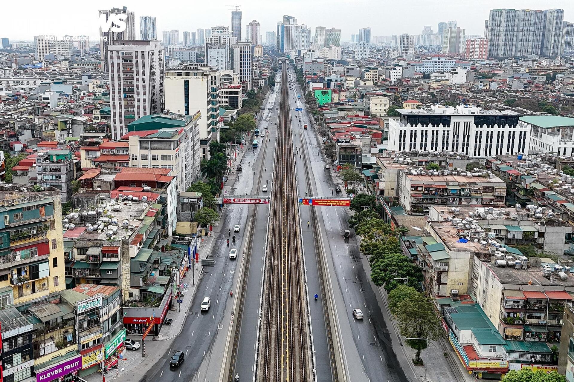 Hà Nội vắng lặng, yên bình trong sáng mùng 1 Tết - 1