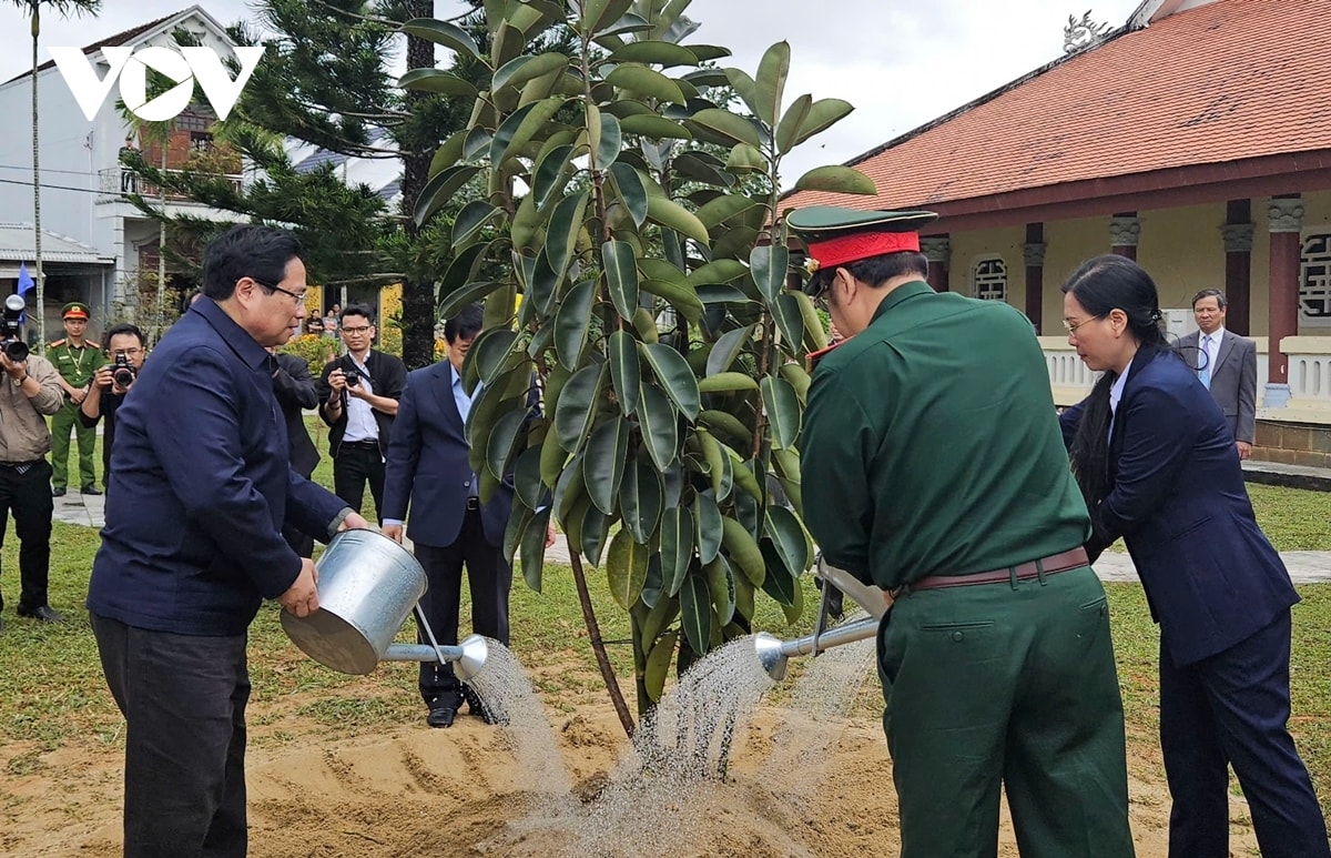 thu tuong pham minh chinh dang huong tuong nho co thu tuong pham van Dong hinh anh 5