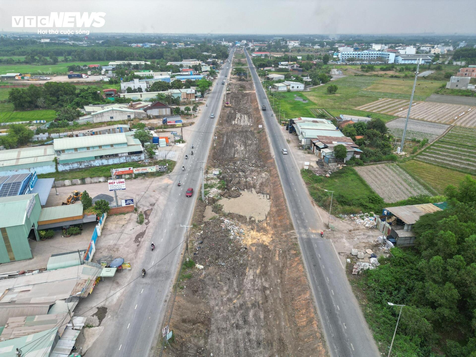 Cận cảnh đường nghìn tỷ liên kết sân bay Long Thành với TP.HCM - 2