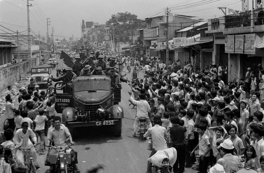 3 don tien cong chien luoc trong tong tien cong va noi day mua xuan nam 1975 hinh anh 2