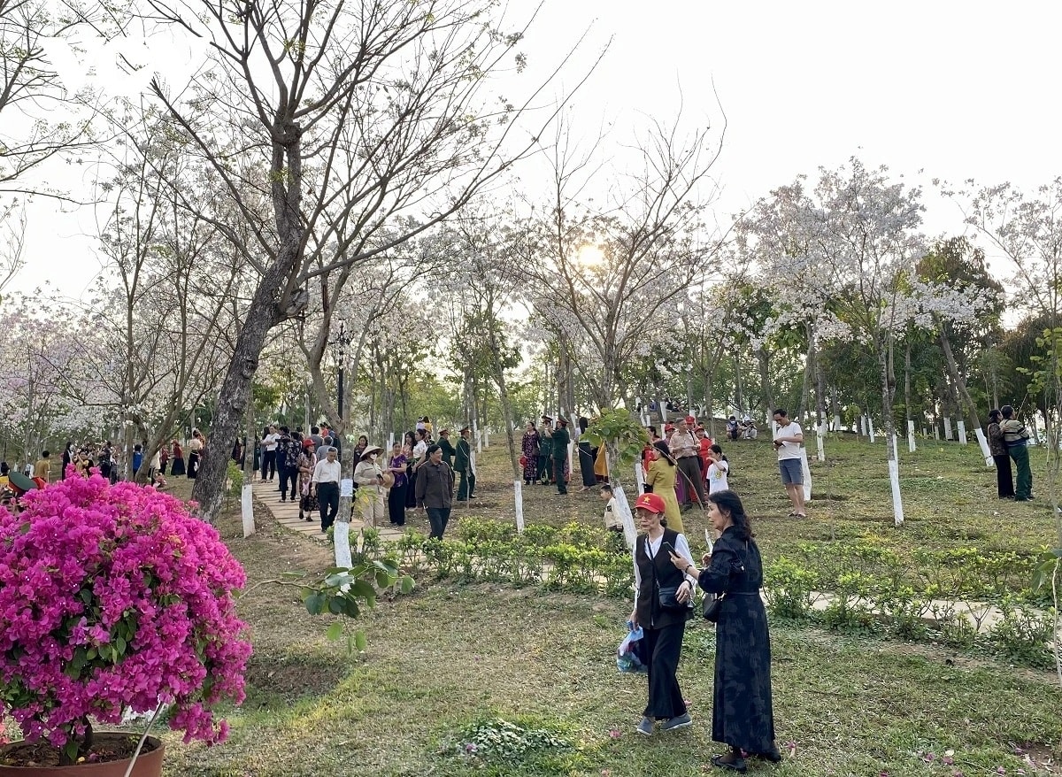 những lễ hội tháng 3 mời gọi du khách tới sơn la hình ảnh 1 nhung le hoi thang 3 moi goi du khach toi son la hinh anh 1