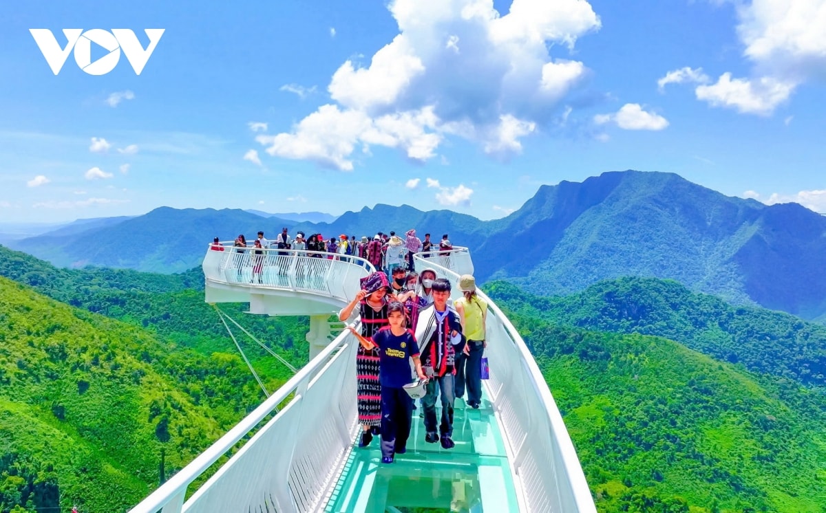 quảng nam phát triển cung đường du lịch hội an - mỹ sơn - cổng trời Đông giang hình ảnh 5 quang nam phat trien cung duong du lich hoi an - my son - cong troi Dong giang hinh anh 5