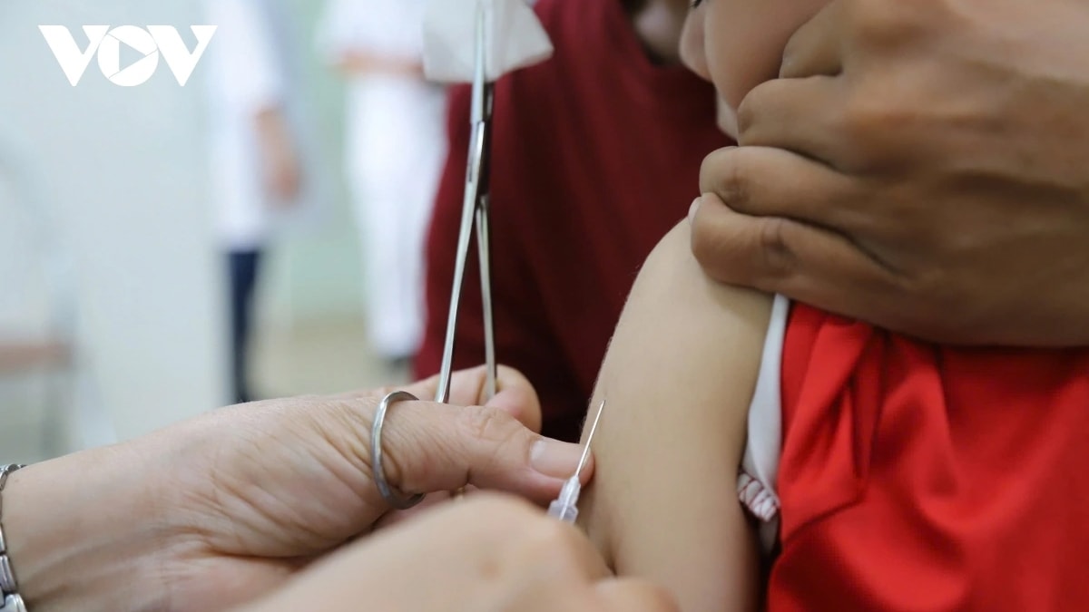 thu tuong chi dao day nhanh tiem chung vaccine phong, chong benh soi hinh anh 1