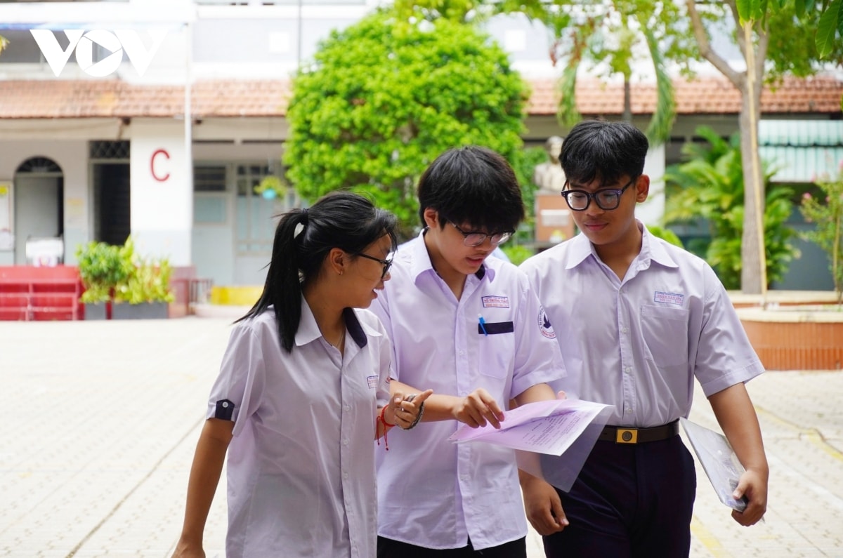 quy doi diem tuong duong khi xet tuyen Dh co lo moi truong tinh mot kieu hinh anh 1