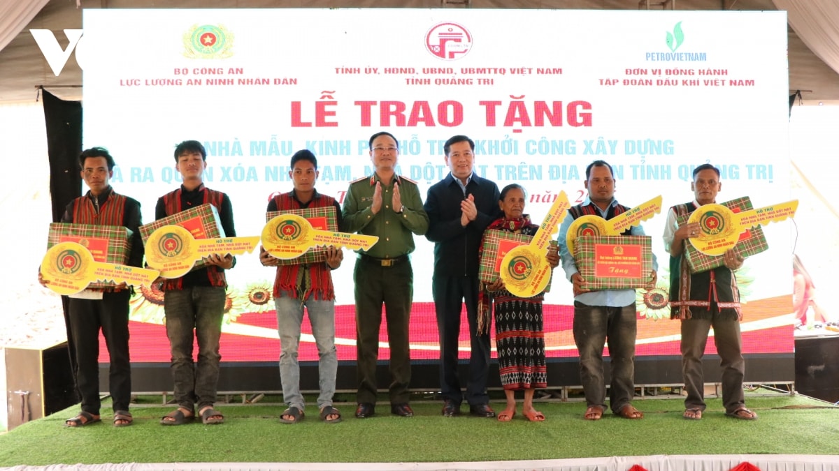 bộ công an khởi công xây dựng nhà ở tặng người nghèo tại quảng trị hình ảnh 6 bo cong an khoi cong xay dung nha o tang nguoi ngheo tai quang tri hinh anh 6
