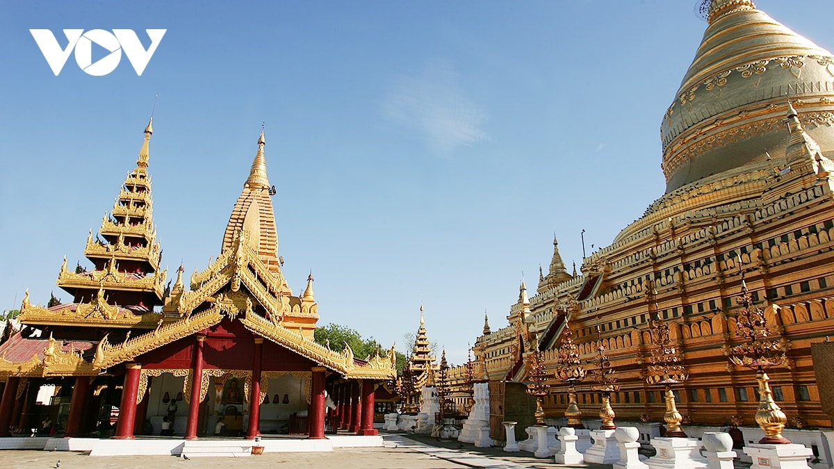 ngam ve dep cua nhung ngoi den nghin tuoi truoc con dong dat lich su o myanmar hinh anh 2