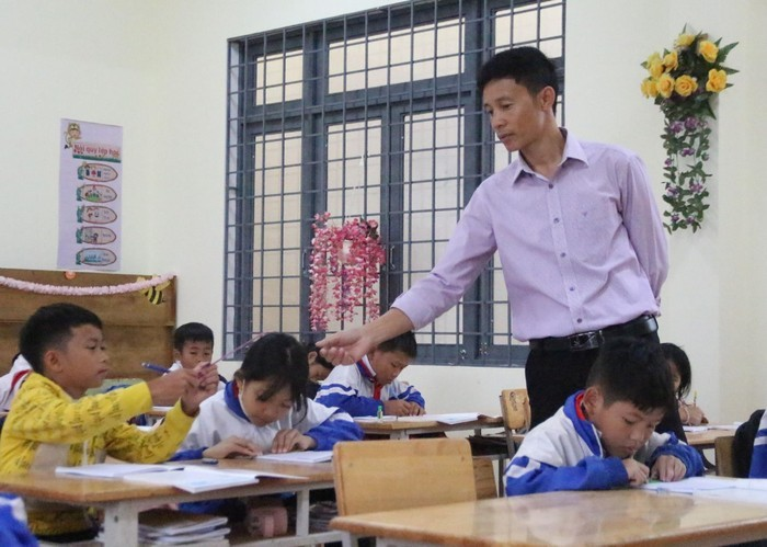 Quy định về tiết dạy đối với hiệu trưởng, phó hiệu trưởng. (Ảnh minh hoạ)