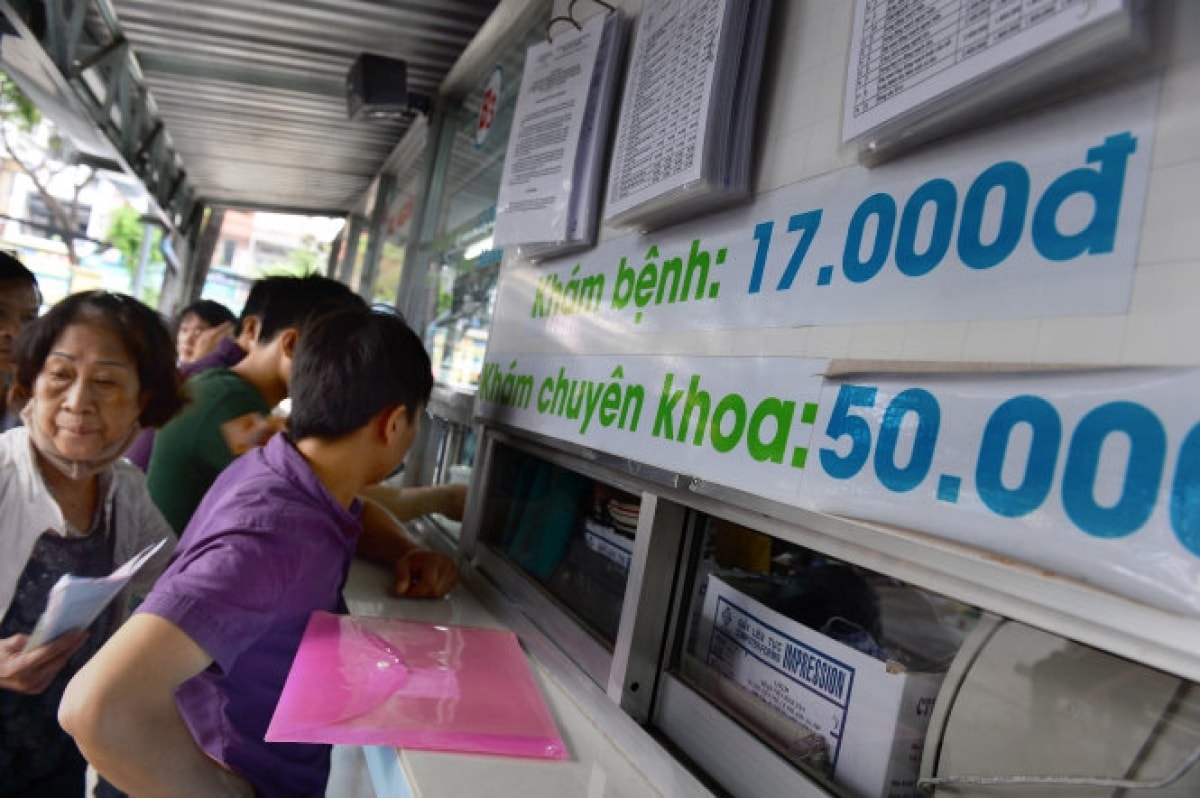 miễn viện phí không chỉ là ước mơ, đó là cam kết hình ảnh 1 mien vien phi khong chi la uoc mo, do la cam ket hinh anh 1