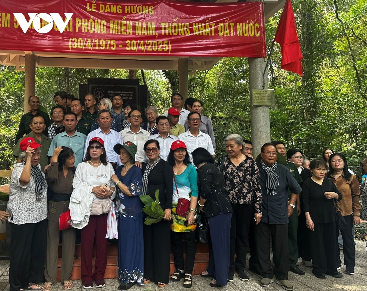 Dai phat thanh sai gon - dau an cua lich su 50 nam hinh anh 3