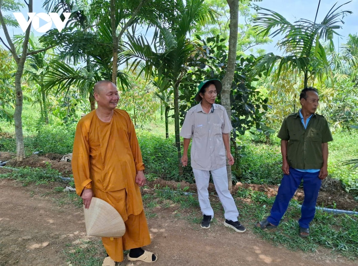 bắc nam sum họp và câu chuyện đoàn kết để thành công ở các buôn làng Đắk lắk hình ảnh 3 bac nam sum hop va cau chuyen doan ket de thanh cong o cac buon lang Dak lak hinh anh 3