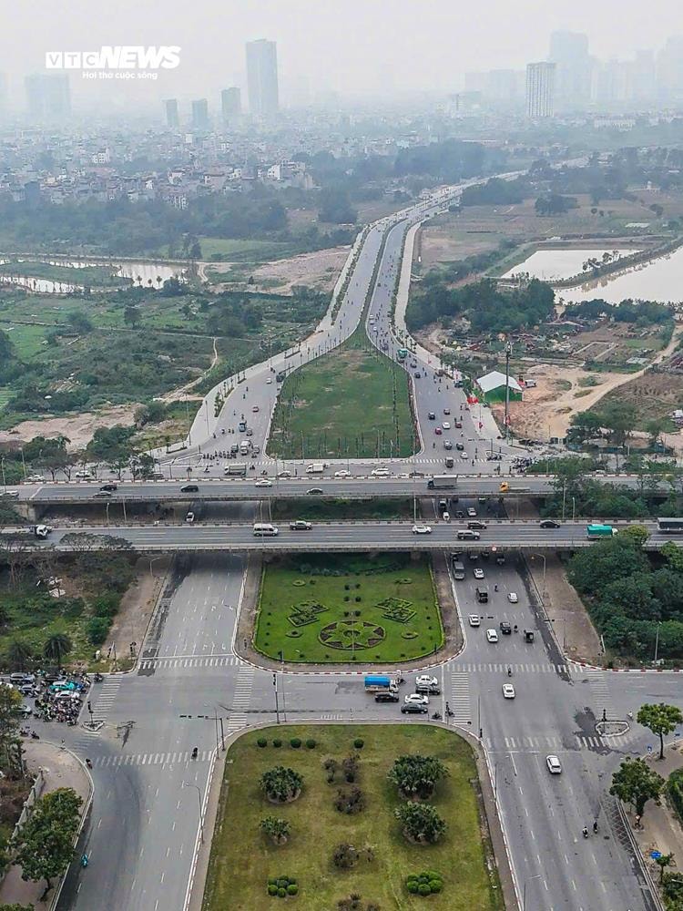 Toàn cảnh tuyến đường hơn 700 tỷ nối hai quận Hà Nội vừa được thông xe - 11