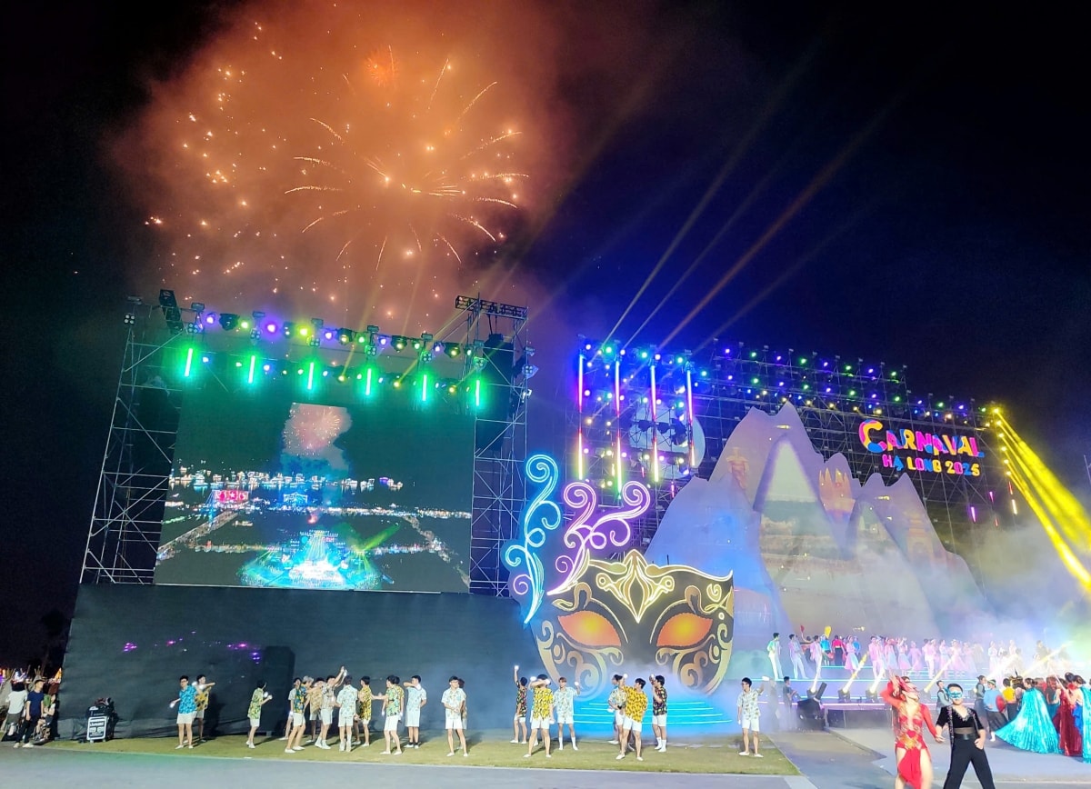 carnaval hạ long kết nối di sản, tiên phong tỏa sáng hình ảnh 3 carnaval ha long ket noi di san, tien phong toa sang hinh anh 3