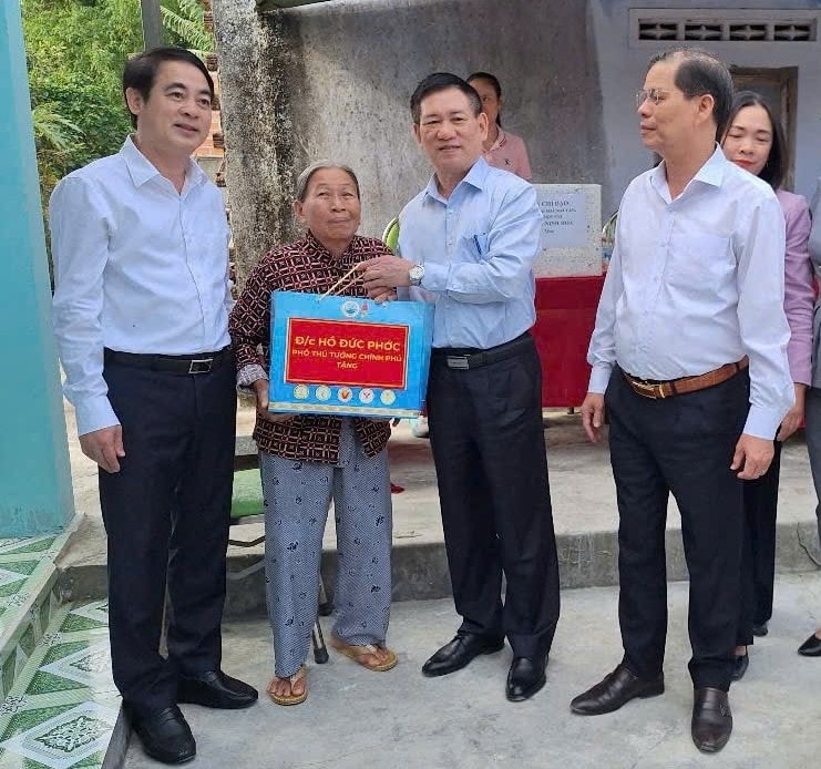 5 tháng thần tốc, khánh hòa hoàn thành xóa nhà tạm, nhà dột nát hình ảnh 4 5 thang than toc, khanh hoa hoan thanh xoa nha tam, nha dot nat hinh anh 4