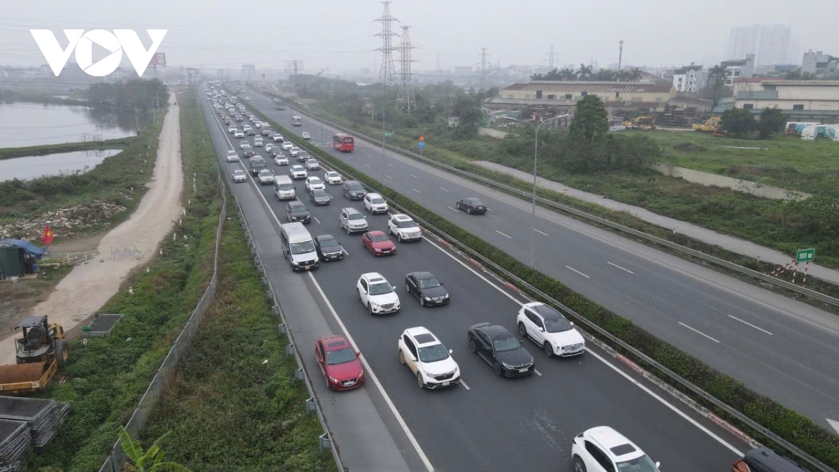 csgt chủ động phương án đón người dân trở lại hà nội sau kỳ nghỉ lễ 30 4 hình ảnh 3 csgt chu dong phuong an don nguoi dan tro lai ha noi sau ky nghi le 30 4 hinh anh 3