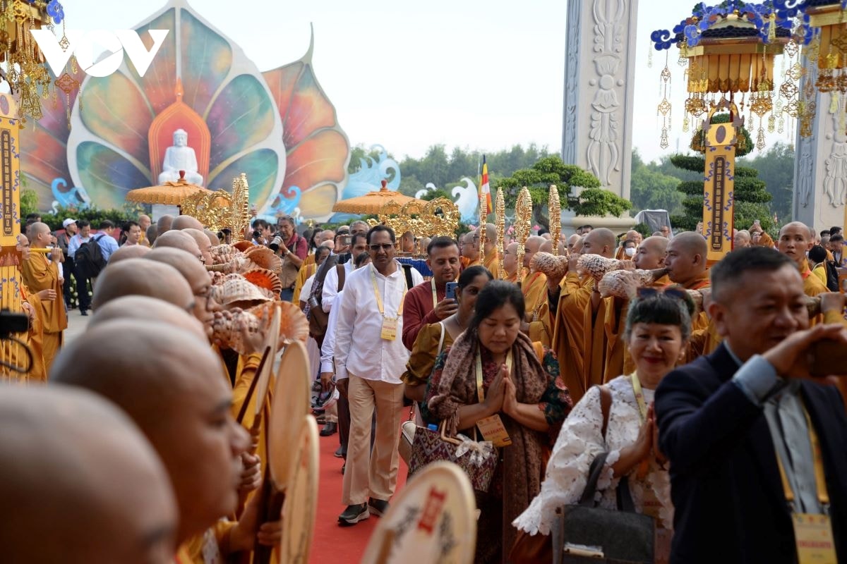 chu tich nuoc luong cuong du khai mac Dai le phat dan lien hop quoc vesak 2025 hinh anh 5