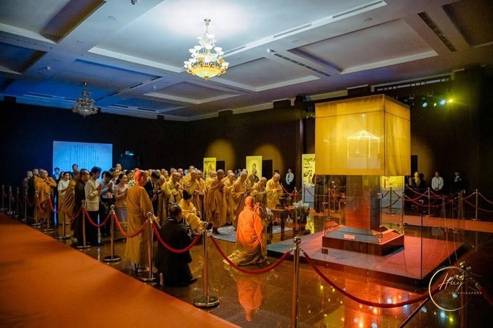 Đại lễ vesak 2025 - nguồn cảm hứng lớn kiến tạo một thế giới hòa bình hình ảnh 1 Dai le vesak 2025 - nguon cam hung lon kien tao mot the gioi hoa binh hinh anh 1