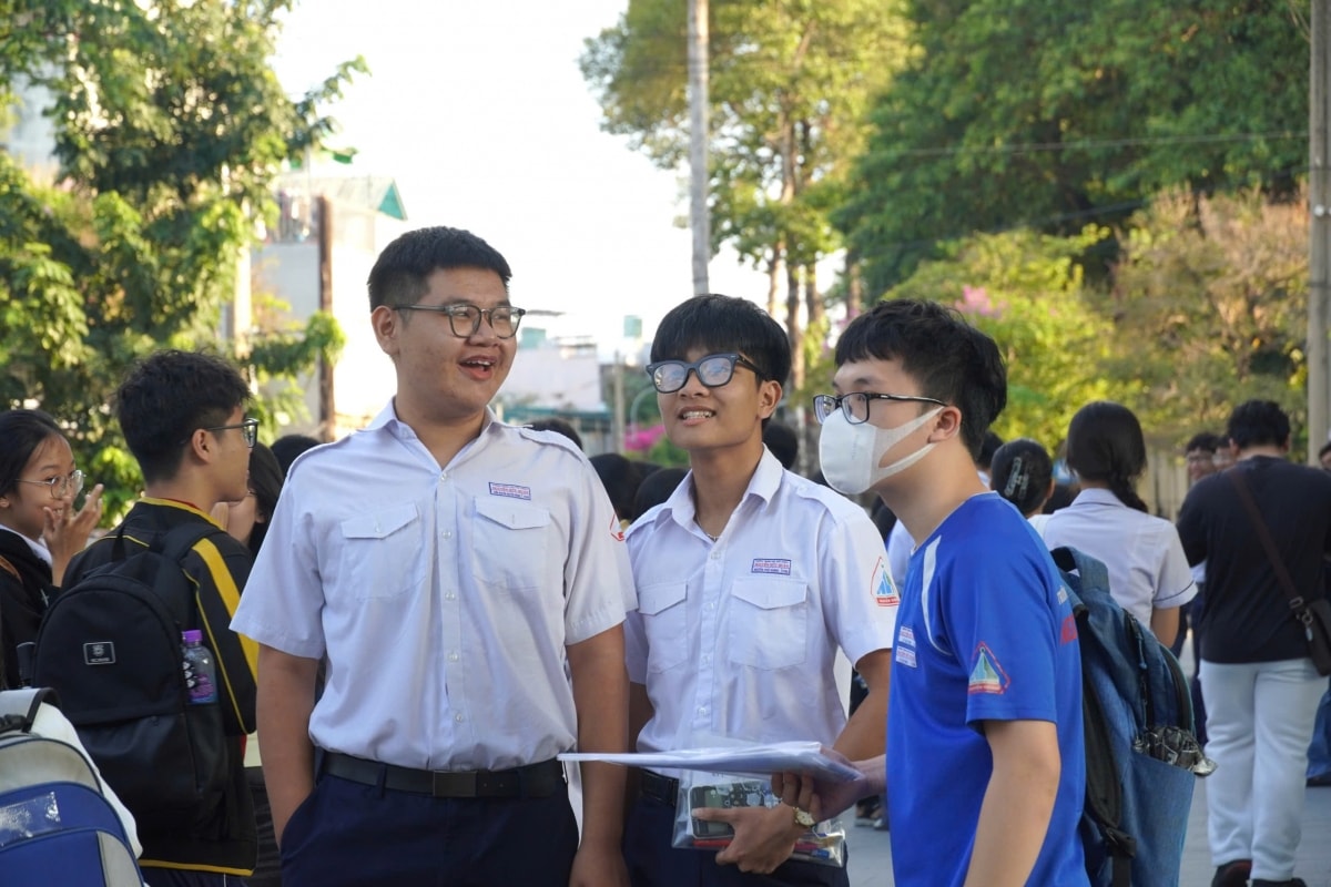 thí sinh đăng ký tăng gấp đôi trong kỳ thi Đánh giá năng lực đợt 2 hình ảnh 1 thi sinh dang ky tang gap doi trong ky thi Danh gia nang luc dot 2 hinh anh 1