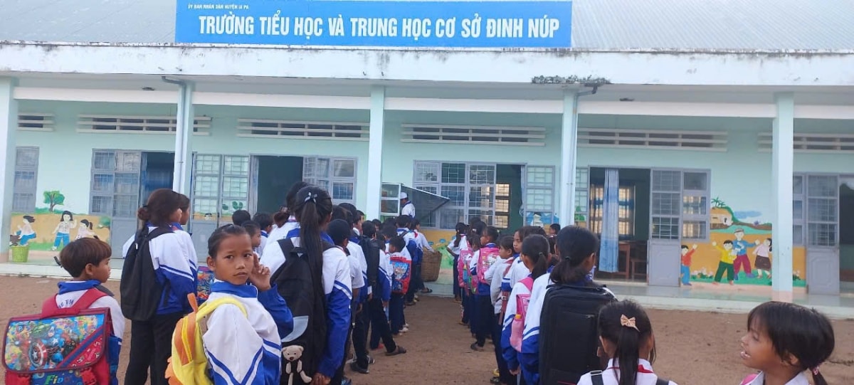 dạy 2 buổi ngày, miễn học phí - quyết sách đột phá vì một nền giáo dục công bằng hình ảnh 1 day 2 buoi ngay, mien hoc phi - quyet sach dot pha vi mot nen giao duc cong bang hinh anh 1