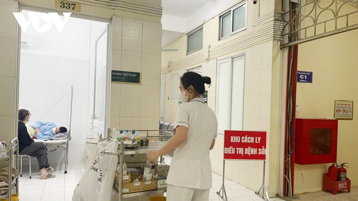 biến chứng nguy hiểm của bệnh sởi ở người trưởng thành hình ảnh 1 bien chung nguy hiem cua benh soi o nguoi truong thanh hinh anh 1