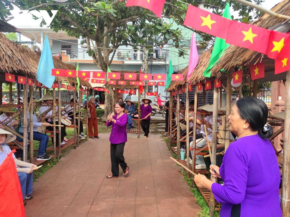 ra mat Diem du lich giam nhua tai cau ngoi thanh toan hinh anh 3