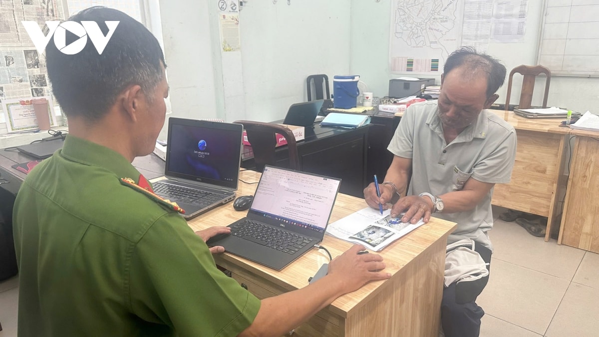 bat nghi can phong hoa khien 3 nguoi tu vong o tp.hcm hinh anh 1