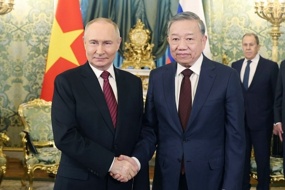 toan canh chuyen tham chinh thuc lb nga cua tong bi thu to lam va phu nhan hinh anh 14